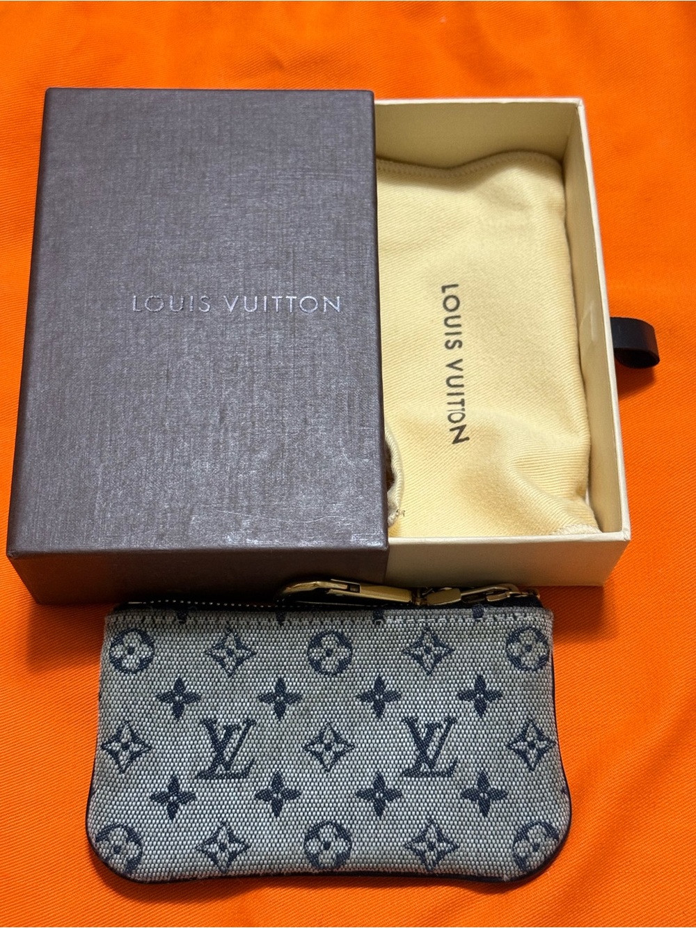 Louis Vuitton Monogram Mini Key Pouch includes box dust and shopping bag